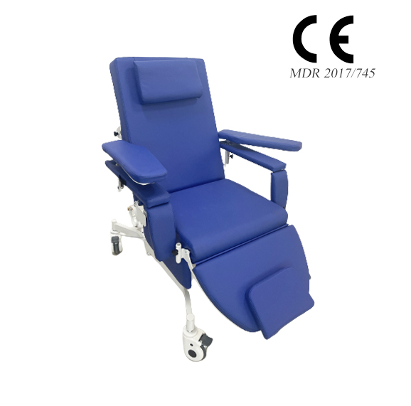China Electric Dialysis Chair with adjustable armrest and trendelenburg