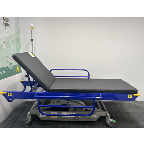 Hydraulic height adjustable MR stretcher trolley